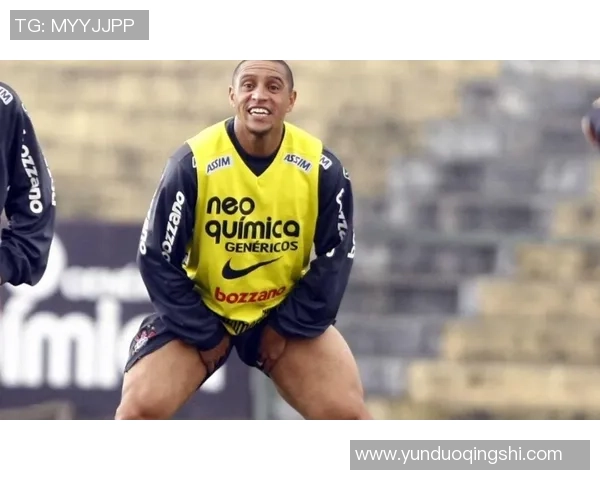 办公室足球明星的搞笑日常与奇葩瞬间大揭秘