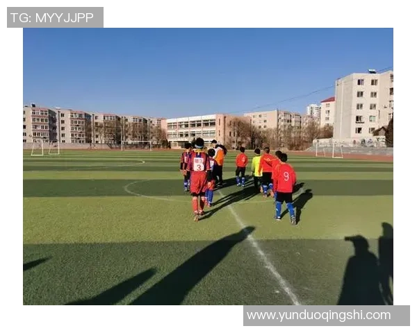 童茵足球助力青少年成长培养足球梦想与团队精神的摇篮